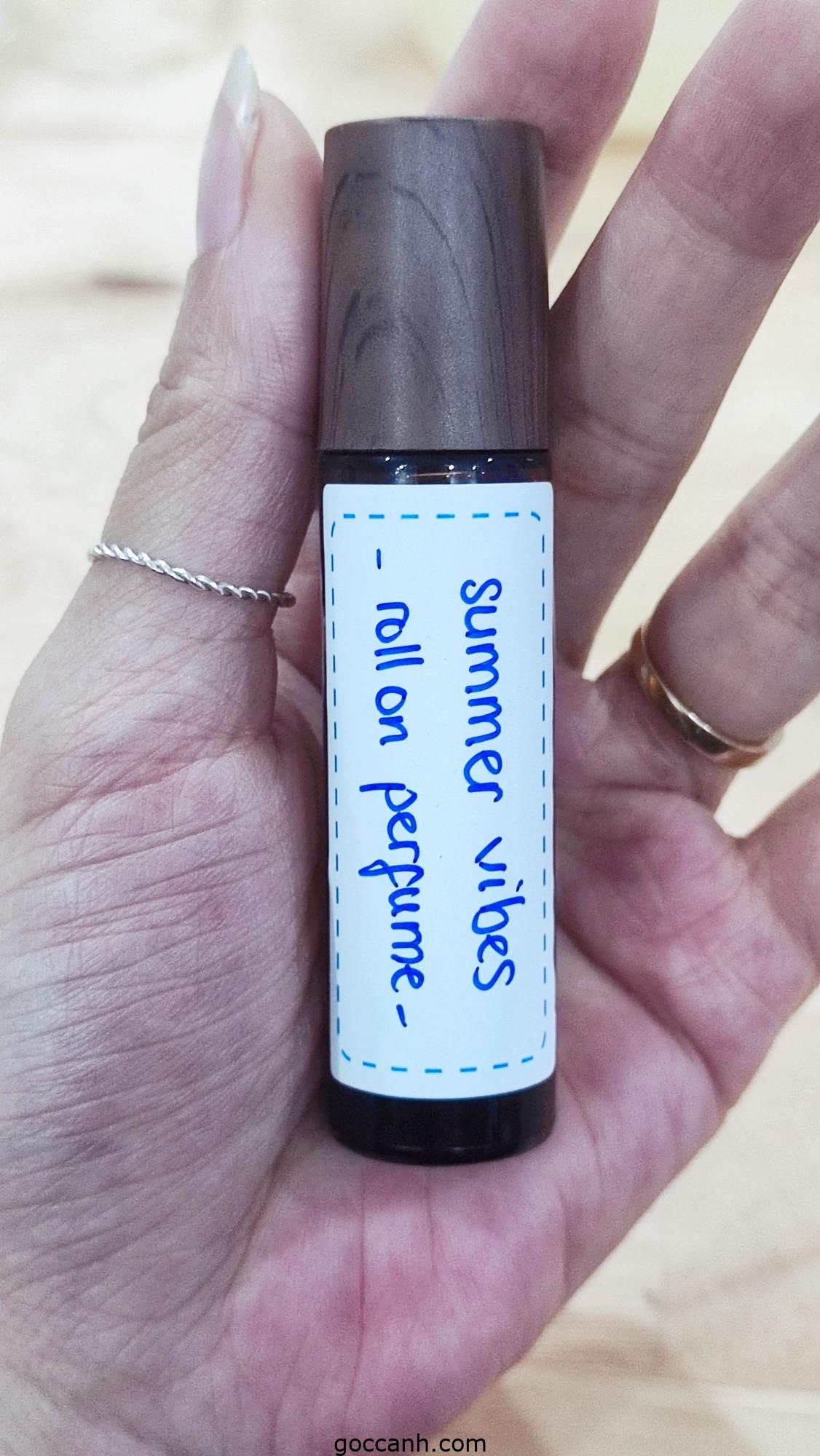 [ Góc thơm ] Tinh dầu và nước hoa của riêng mình